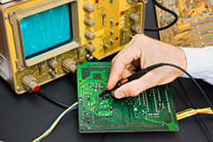 Maintenance and Service - Measurement with oszilloscope